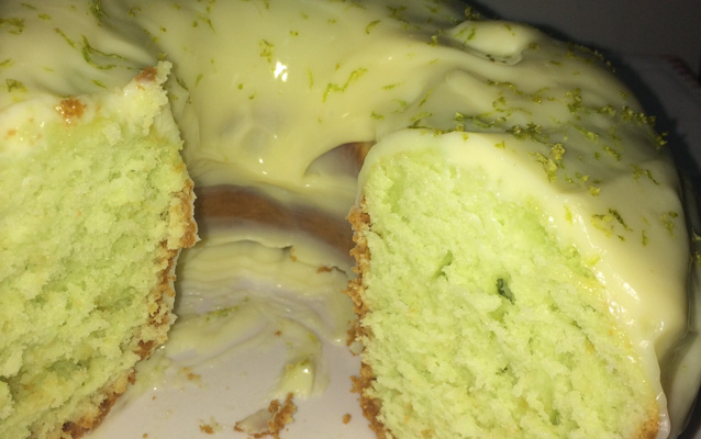 Bolo de limão