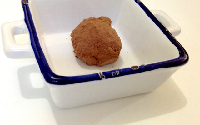 Trufa de Bolo - Páscoa Áurea Alimentos