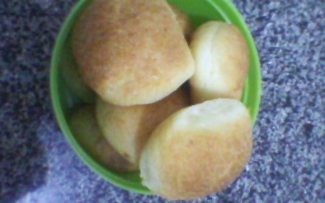 Pão de queijo mineiro