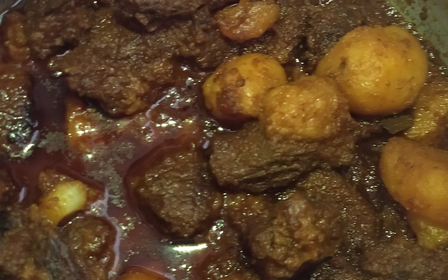 Peito de boi feito na panela de pressão