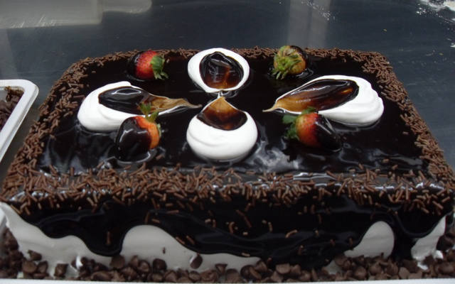 Cobertura especial para confeitaria fina