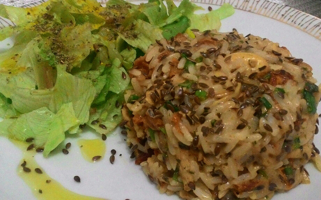 Risoto de champignon com alho e tomate seco