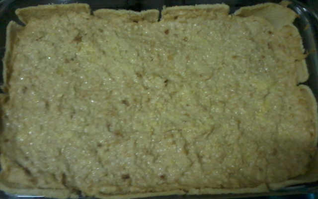 Torta de frango com creme de cebola