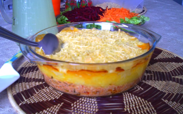 Escondidinho de frango com macaxeira