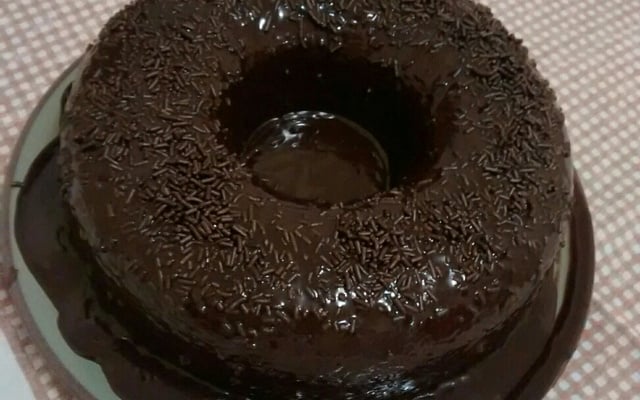 Bolo de chocolate de liqüidificador