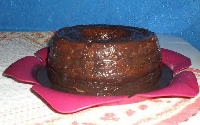 Bolo achocolatado de liquidificador