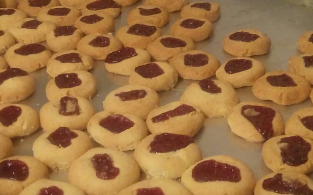 Amanteigados de goiaba