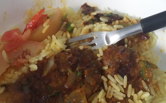 Carne de panela no molho encorpado