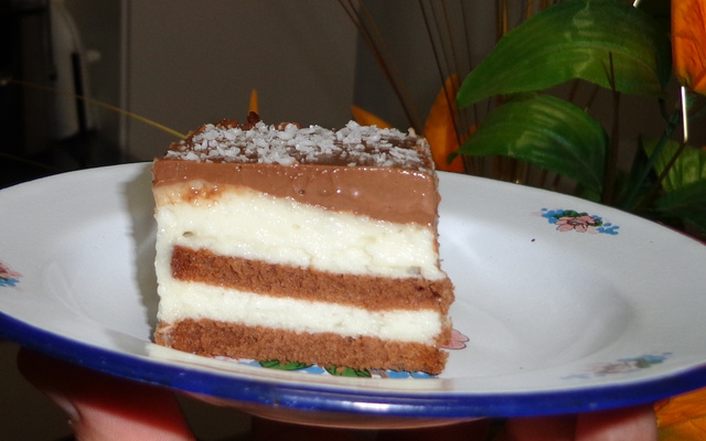 Pavê de coco trufado