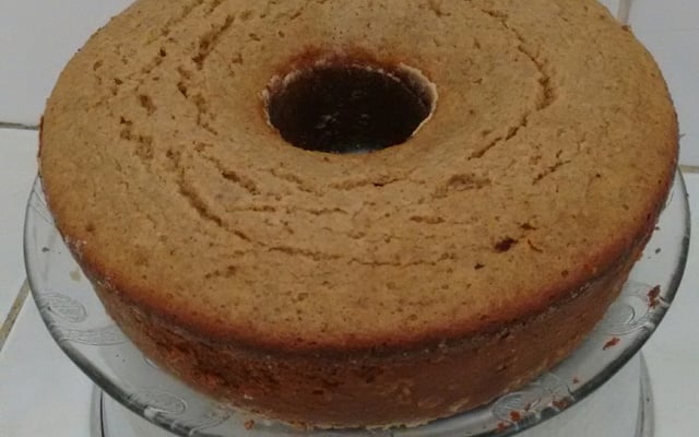 Bolo de banana com granola sem açúcar