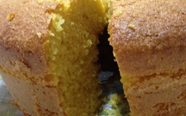 Bolo de milho cremoso