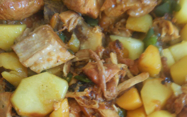 Pernil ao abacaxi na pressão e forno