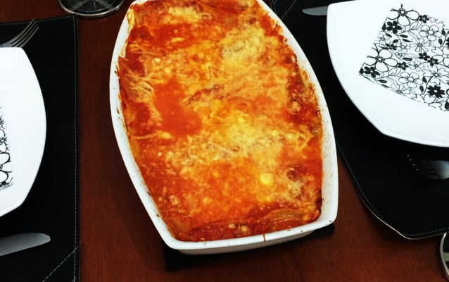 Lasanha integral de atum