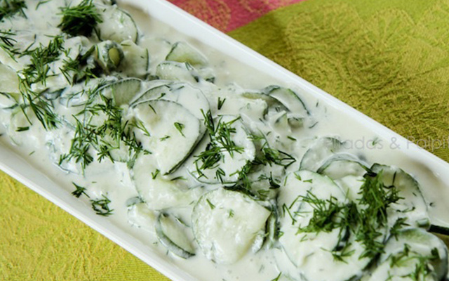 Salada de pepino ao creme