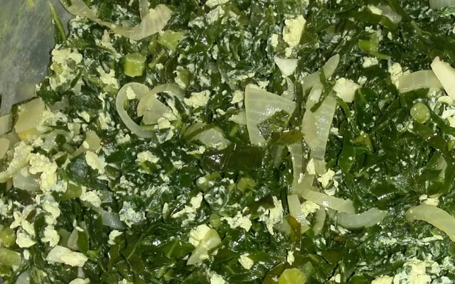 Couve refogada com ovo