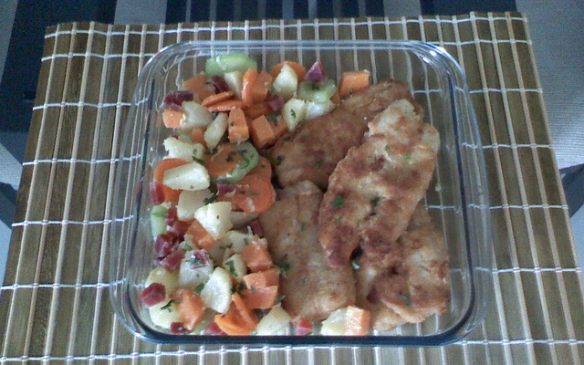 Filé de peixe com legumes