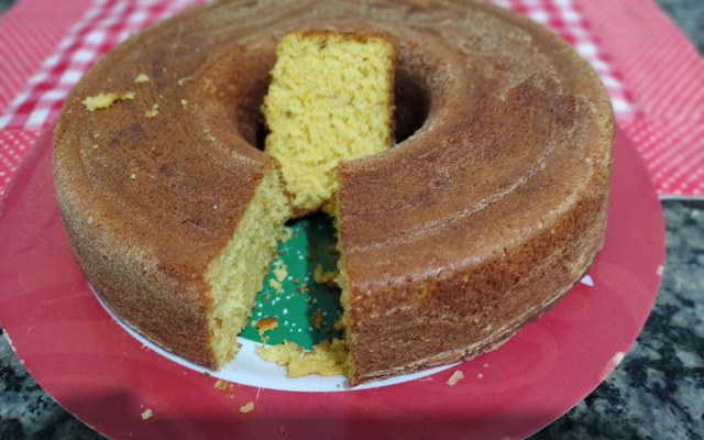 Broa de milho em latinha