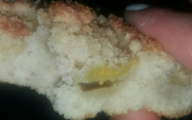 Cuca de banana com farofa