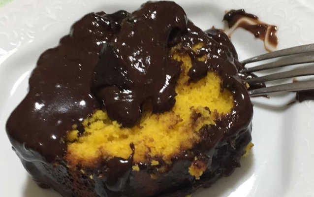 Cobertura de chocolate fácil e gostosa