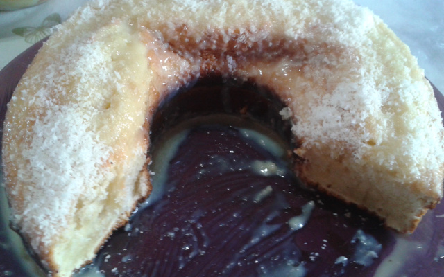 Bolo de coco de liquidificador