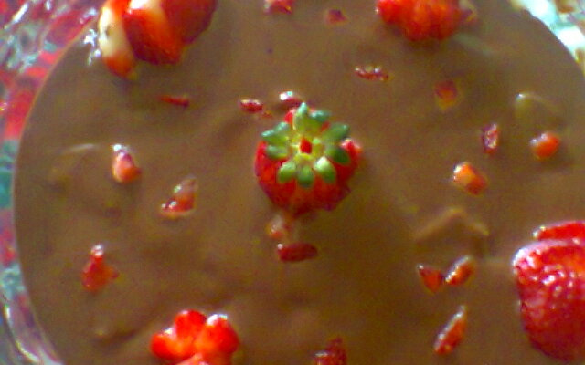 Enformados de brigadeiro e morango