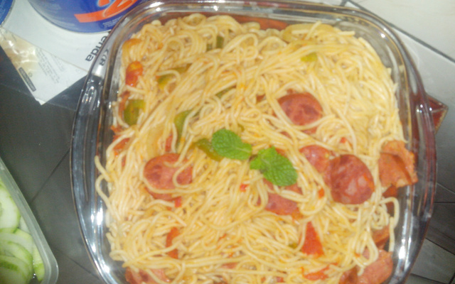 Macarrão com calabresa simples