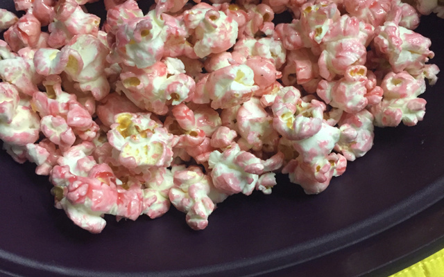 Pipoca doce vermelha fácil igual a do pipoqueiro