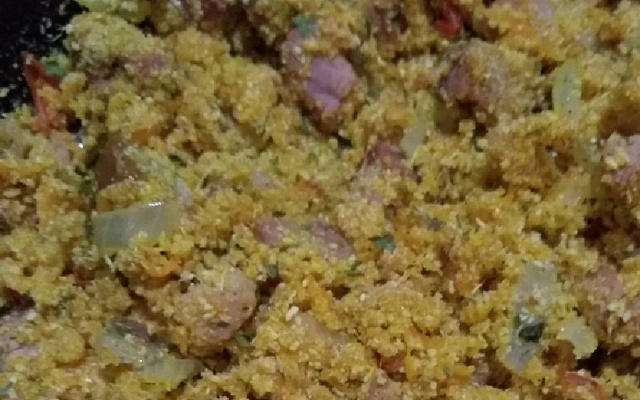 Farofa de bacon com cenoura