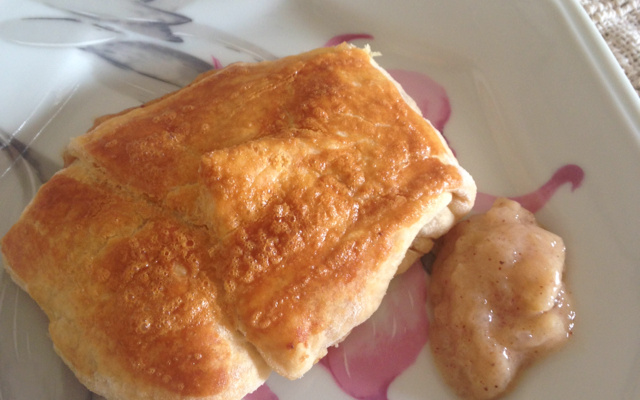 Folheado de maçã e canela rápido e fácil