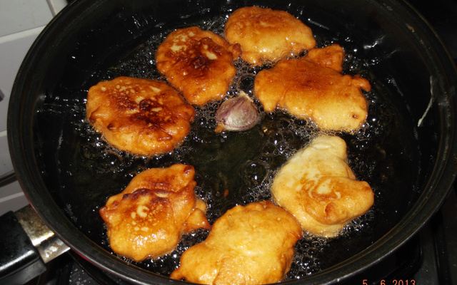 Bolinho de banana de frigideira