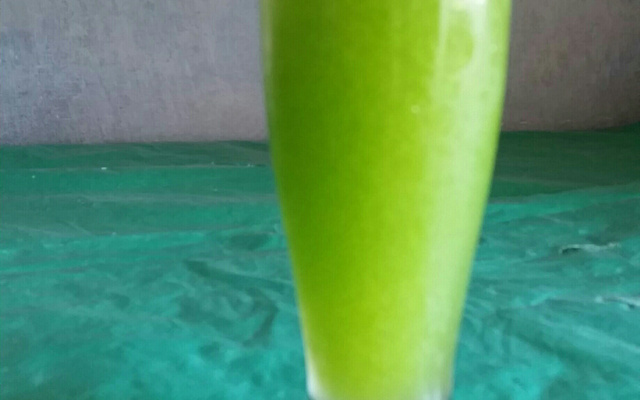 suco de maracujá com couve