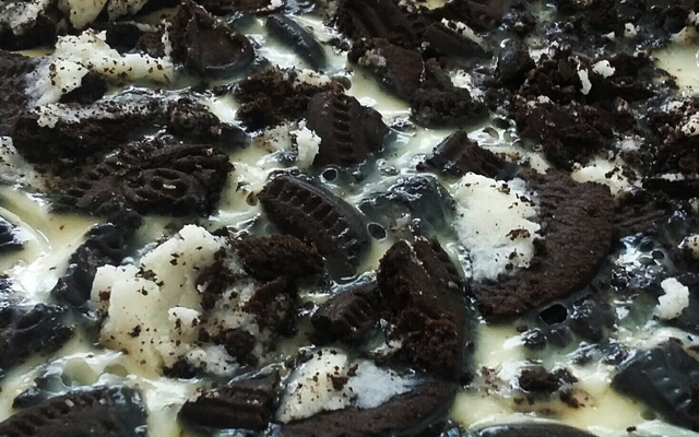 Pavê de chocolate branco com Negresco