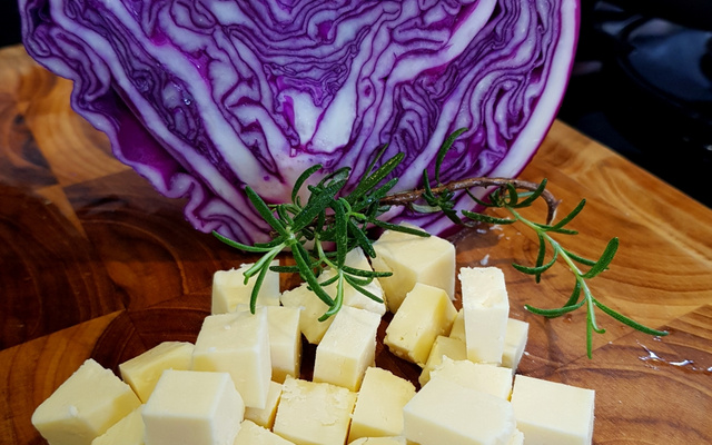 Repolho roxo aos 2 queijos