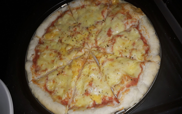 Massa de pizza simples e deliciosa