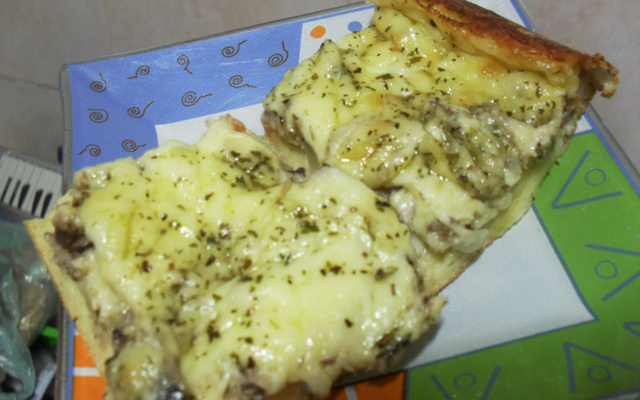 Torta -Pizza rápida de sardinha