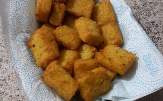 Mandioca frita cremosa