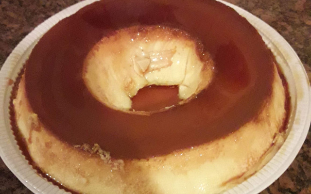 Pudim de leite condensado fácil