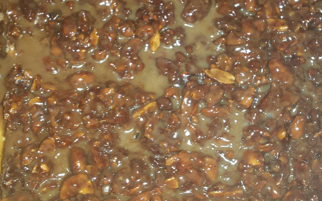 Pé de moleque delicioso