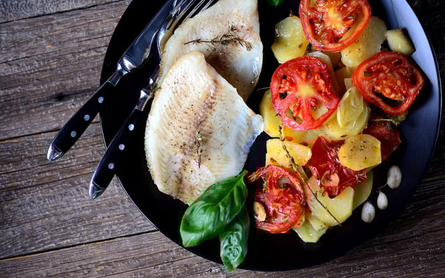 Filé de tilápia ao forno