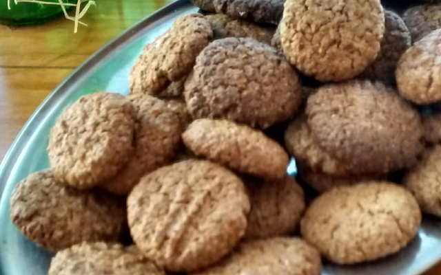 Bolachinha de aveia com amendoim