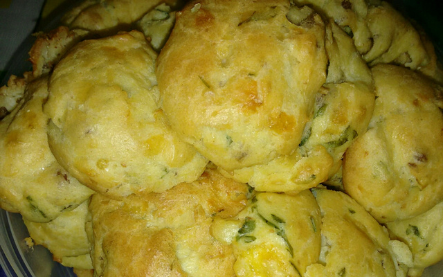 Bombinhas de queijo e bacon