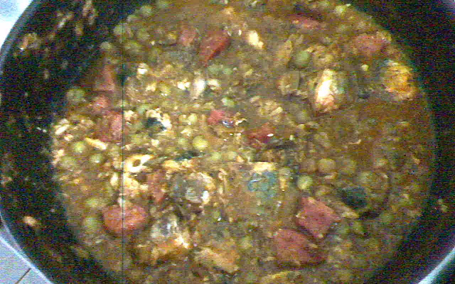 Filé de sardinha com calabresa