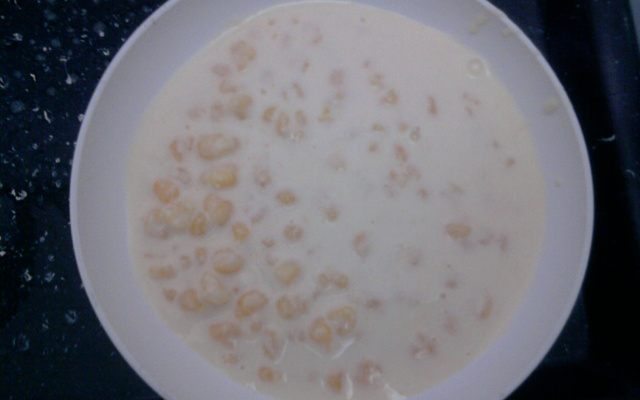 Mugunzá (canjica amarela)