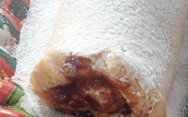 Rocambole de doce de leite