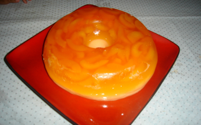 Sobremesa deliciosa de pêssego