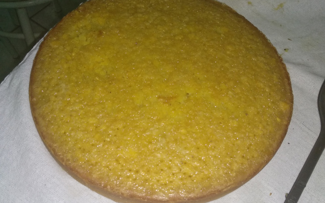 Bolo de milho feito com cuscuz