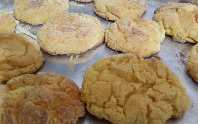 Broínha mimosa de fubá