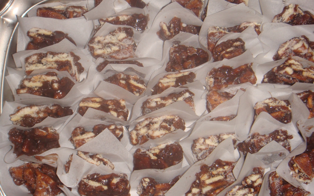 Palheta (chocolate com biscoito)
