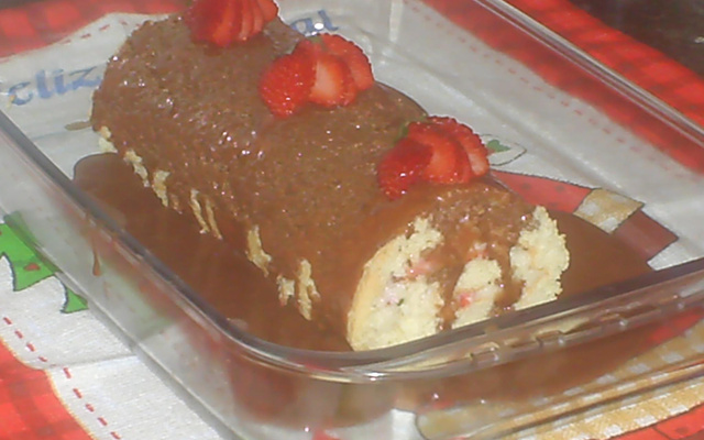 Rocambole de Beijinho Prático