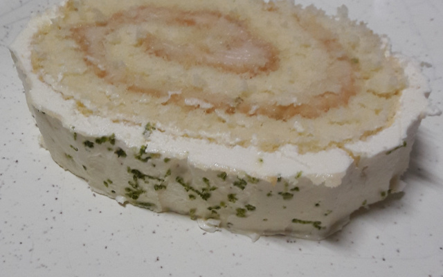 Rocambole trufado de limão